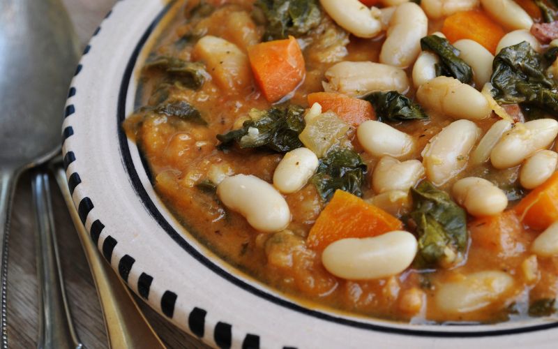 The season for white bean soup arrives with the first cold snap. No fuss, no rush — just beans, broth, and the slow comfort of a simmering pot.