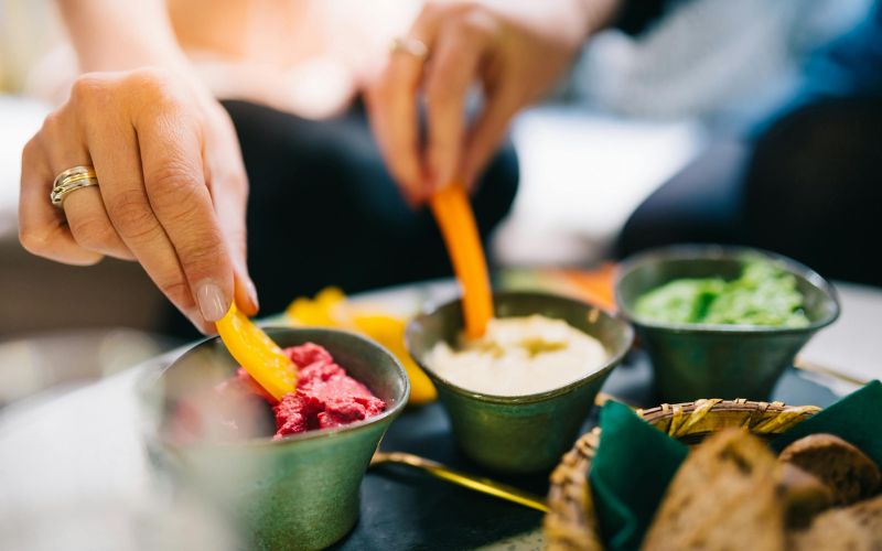 Chef Alexis Hernandez Wisconsin Beer Cheese dip with vegetables