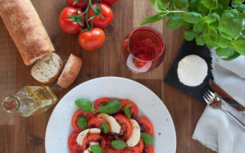 Tomato Caprese Salad